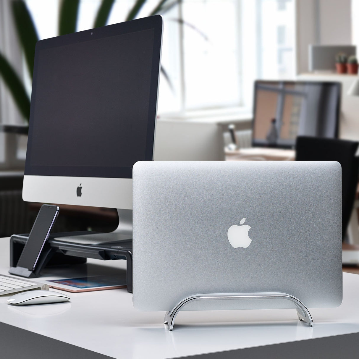 Aluminum Vertical Laptop Stand